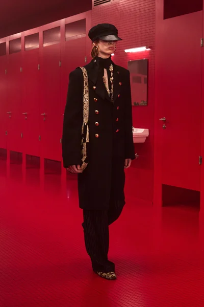 Look 61